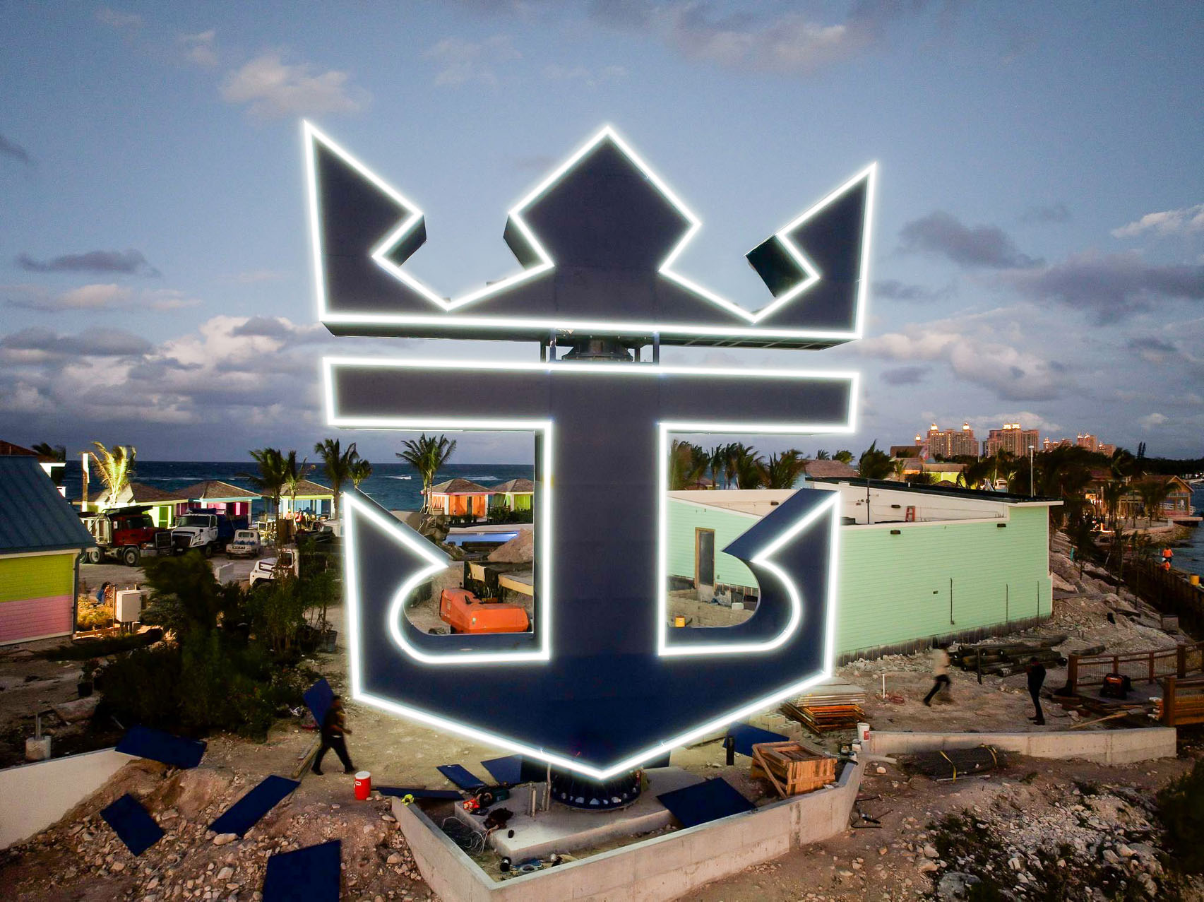 Royal Caribbean Flagship Signage | JD Sign Group